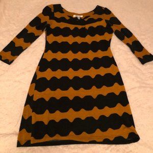 Figure flattering patterned sweater dress